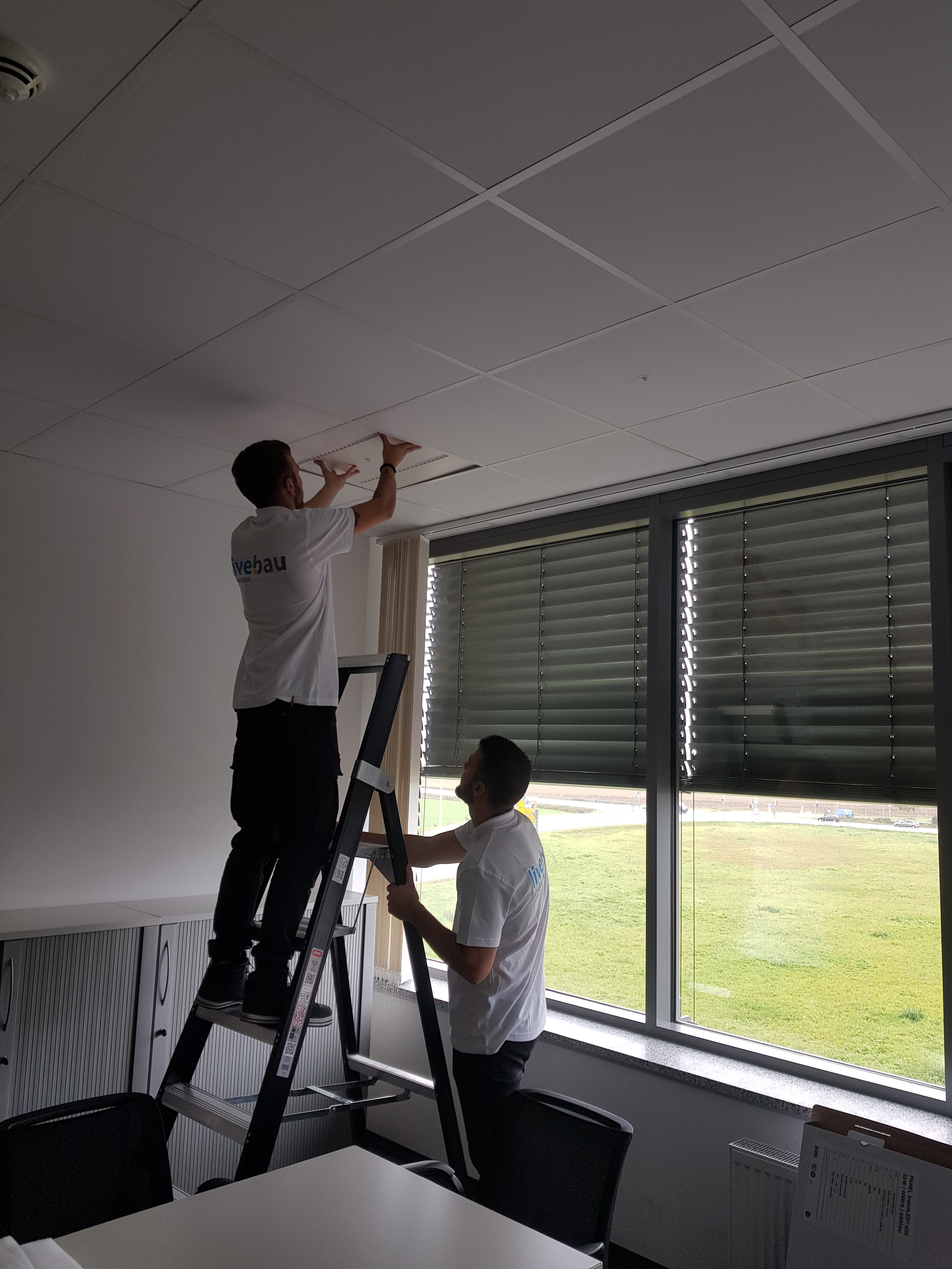 Successful installation of lights at OSRAM